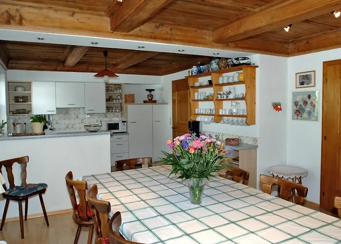 Pensionat Haus Alice Seefeld in Tirol